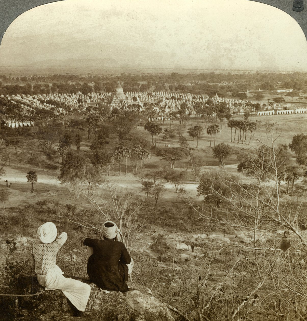باغودا ، ماندالاي ، بورما ، ج 1900. بواسطة أندروود أند أندروود