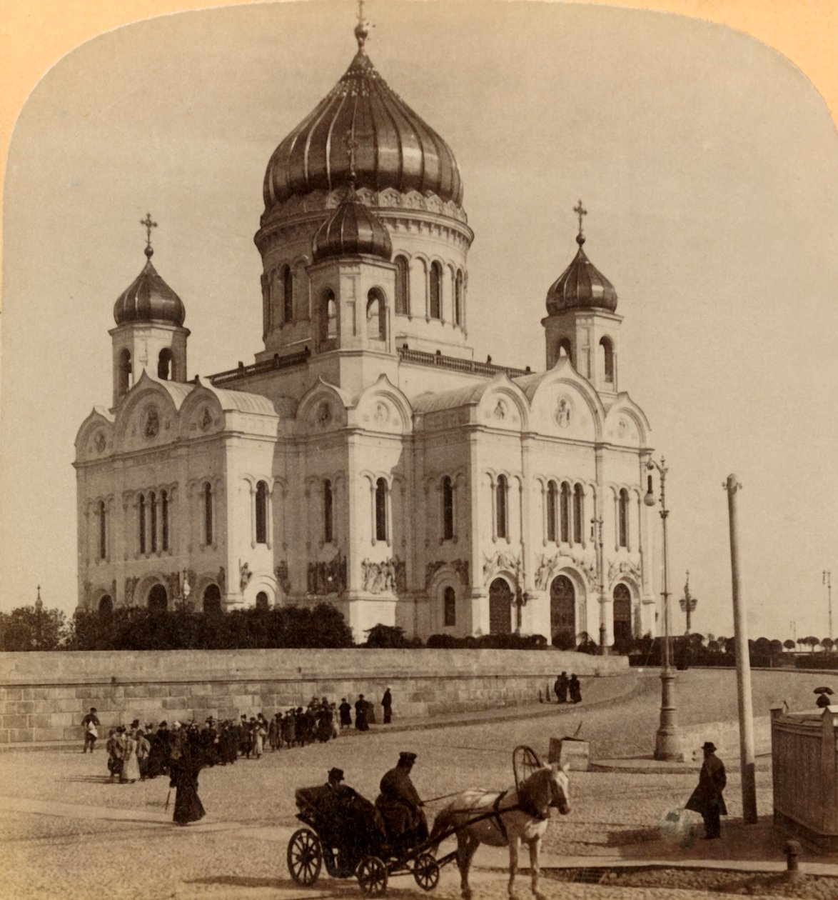 معبد مخلصنا ، أعظم كنيسة في موسكو ، روسيا ، 1898. بواسطة أندروود أند أندروود