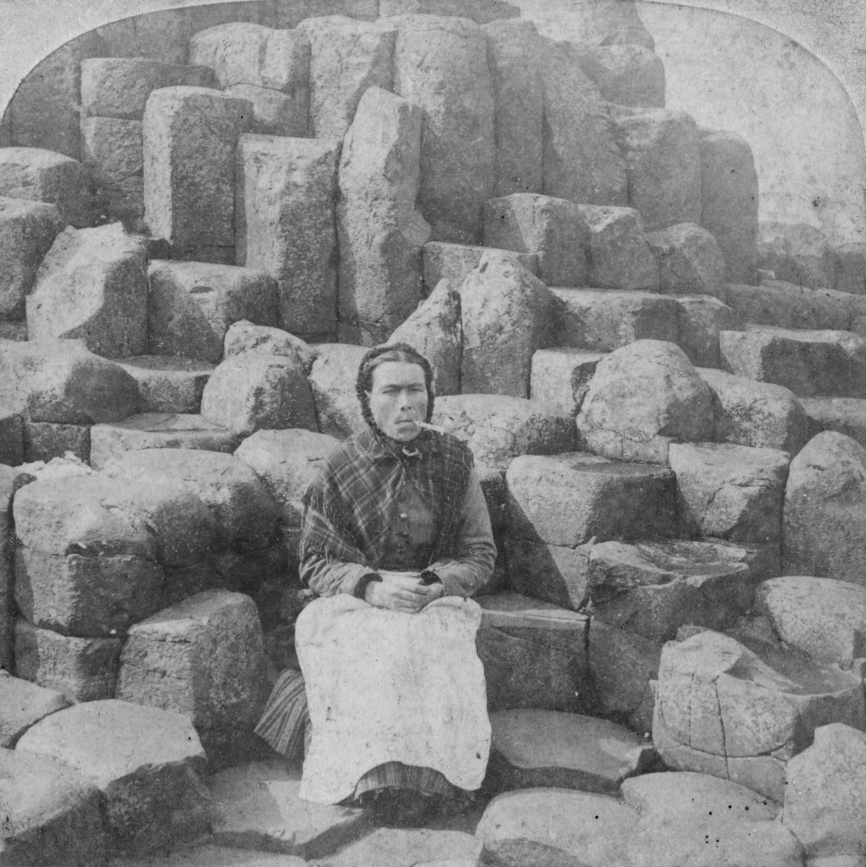 الرئيس الراغب ، جسر العمالقة ، مقاطعة أنتريم ، أيرلندا ، 1887 بواسطة أندروود أند أندروود