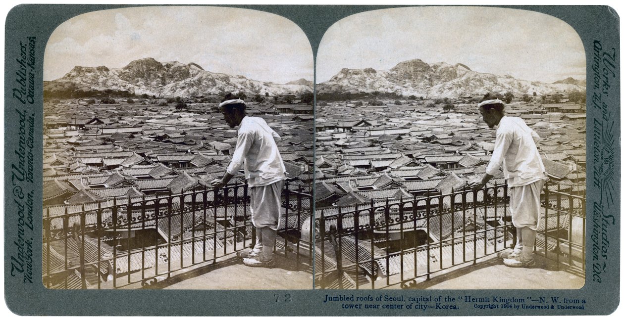 الأسطح الممزوجة في سيول ، عاصمة مملكة كوريا الناسك ، 1904. بواسطة أندروود أند أندروود