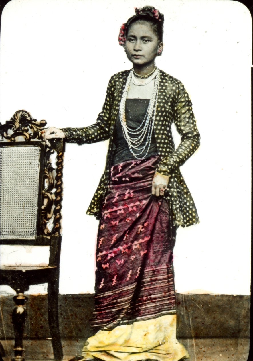 امرأة بورمية ، 1880s بواسطة غير معروف