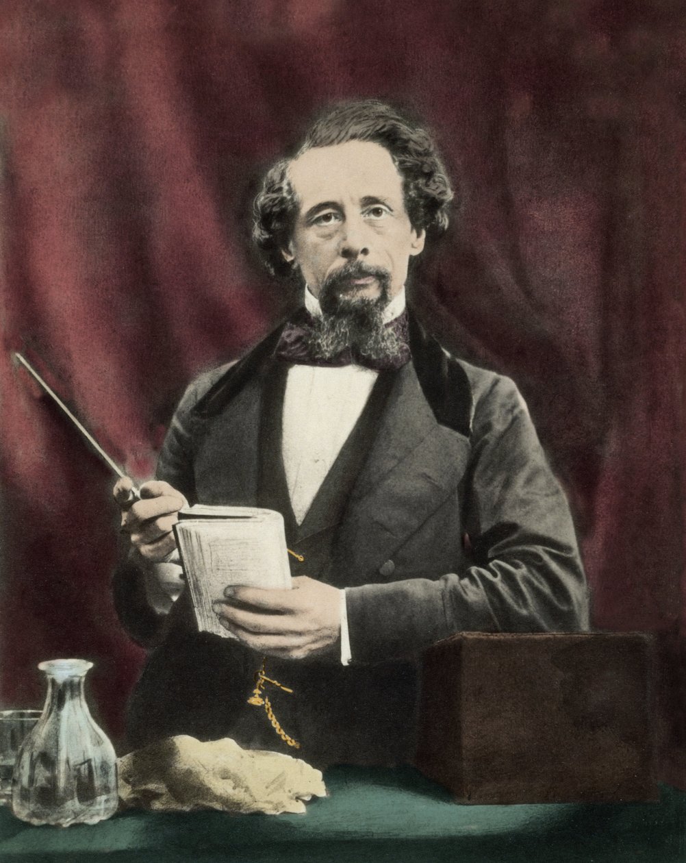 تشارلز ديكنز (1812-1870) أثناء قراءة حوالي عام 1860. بواسطة فنان غير معروف