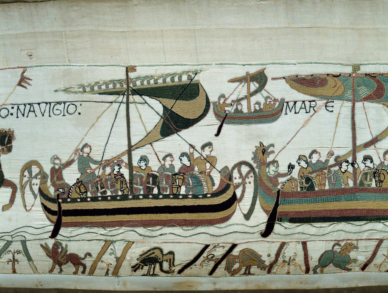 غزو إنجلترا من قبل ويليام الفاتح (1027-1087) في عام 1066: الأساطيل النورماندية تتجه إلى إنجلترا. تفاصيل عن نسيج بايو أو تطريز الملكة ماتيلد بواسطة فنان غير معروف