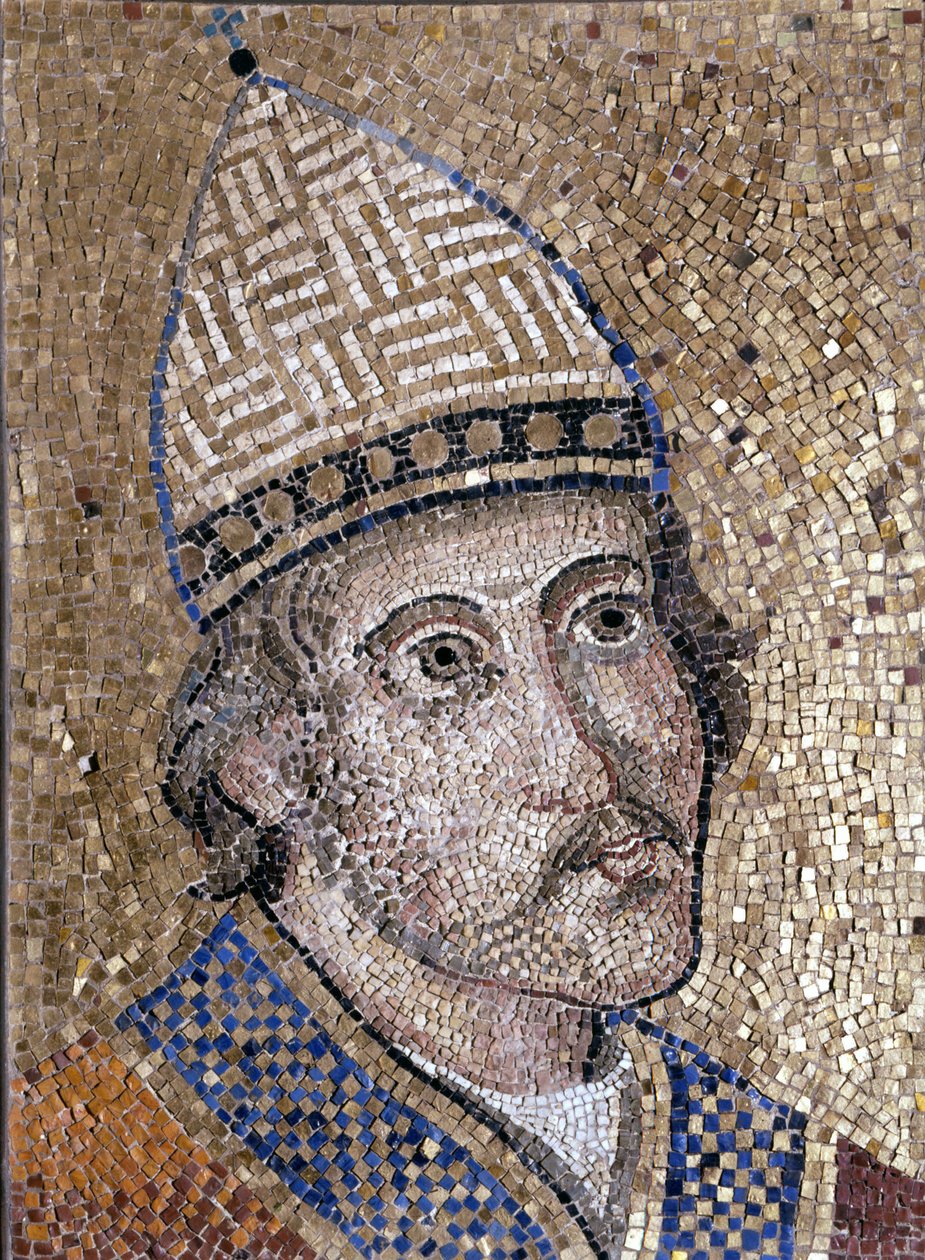 صورة لجريجوار التاسع (1145 - 1241). حارب ضد فريدريك الثاني ونظم محاكم التفتيش. فسيفساء من القرن الثالث عشر من حنية القديس بطرس القديمة. متحف روما بواسطة فنان غير معروف