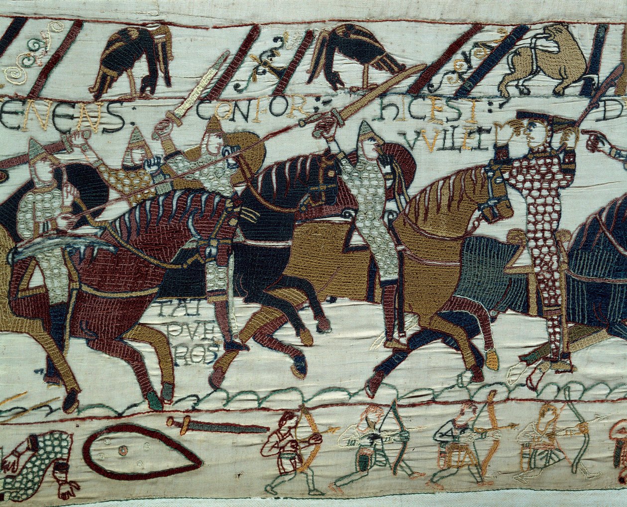 غزو إنجلترا من قبل جيش دوق نورماندي ويليام الفاتح (1027-1087): تم التعرف على الدوق غيوم من قبل جنوده برفع خوذته خلال معركة هاستينغز تفاصيل نسيج بايو أو تطريز الملكة ماتيلد بواسطة فنان غير معروف