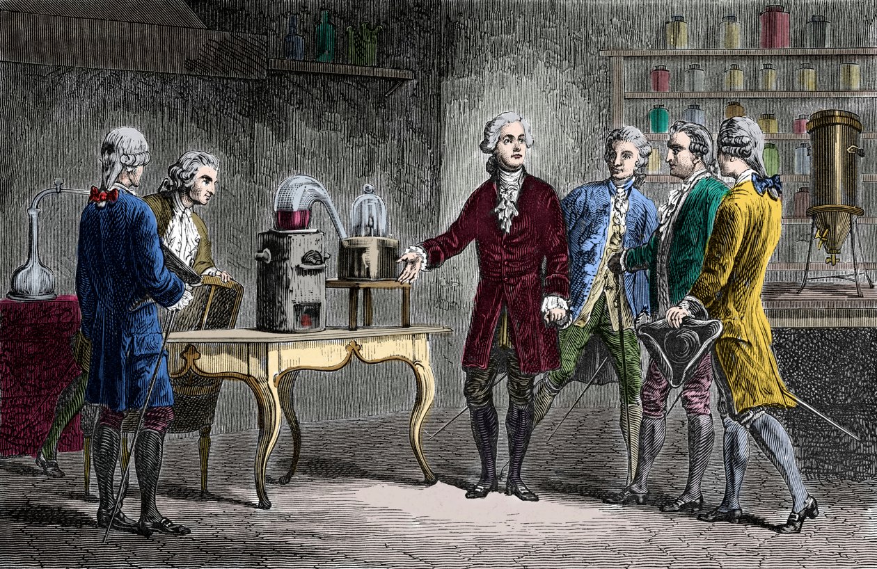 قام أنطوان لوران لافوازييه (1743-1894) بتنفيذ la decomposition de l