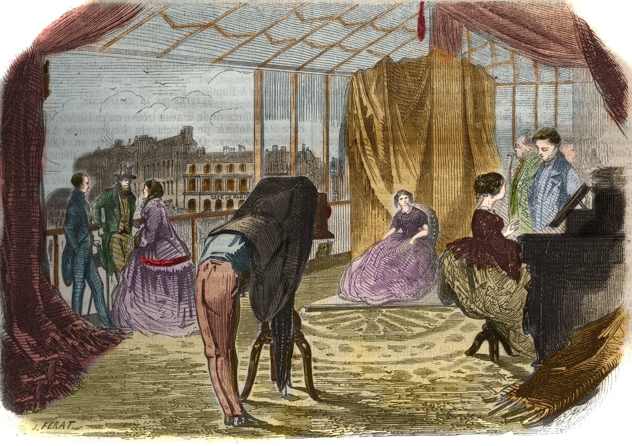 ورشة عمل لمصور Nadar Jeune (Alban Adrien (Alban-Adrien) Tournachon dit) (1825-1903) ، شارع الإيطاليين في باريس. نقش من 1856. بواسطة فنان غير معروف