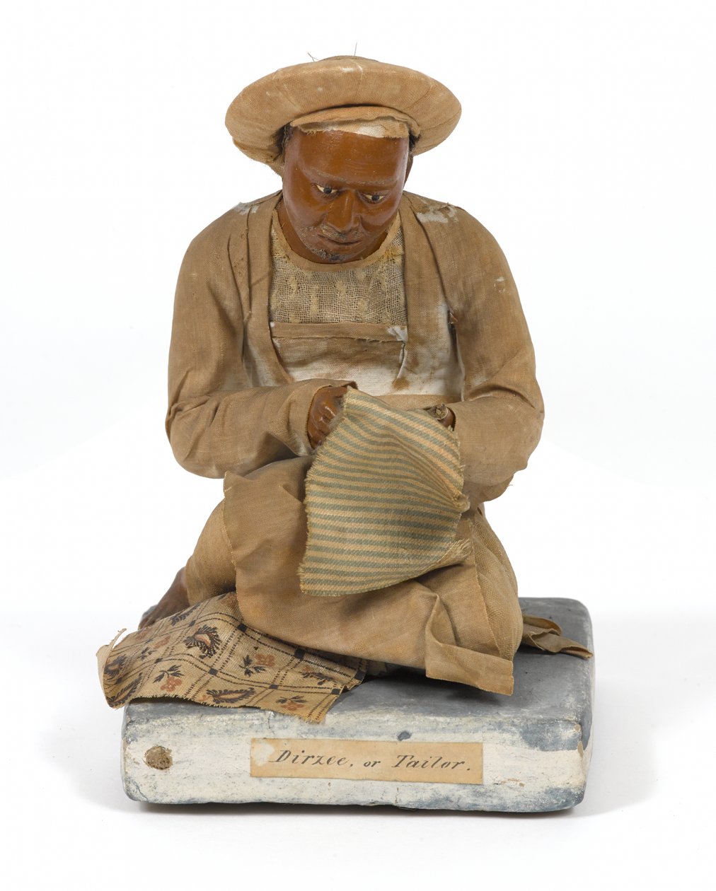تمثال "Dirzee ، or Tailor" ، تيراكوتا ، الهند ، حوالي 1880 (تمثال صغير) بواسطة فنان غير معروف