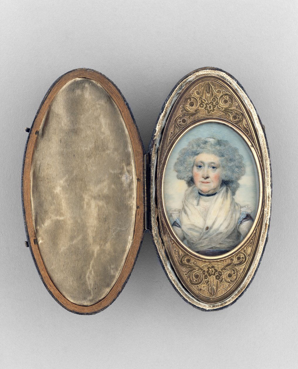 صندوق التصحيح مع صورة لامرأة ، حوالي عام 1780 (ألوان مائية على عاجي ونحاس مذهب وزجاج) بواسطة فنان غير معروف