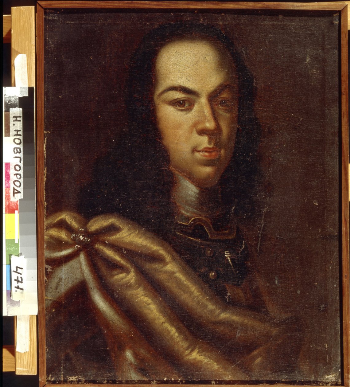 "" صورة تساريفيتش أو الدوق الأكبر ألكسيس بتروفيتش رومانوف من روسيا (1690-1718) "" لوحة مجهولة من القرن الثامن عشر - متحف الدولة للفنون ، نيجني نوفغورود بواسطة فنان غير معروف