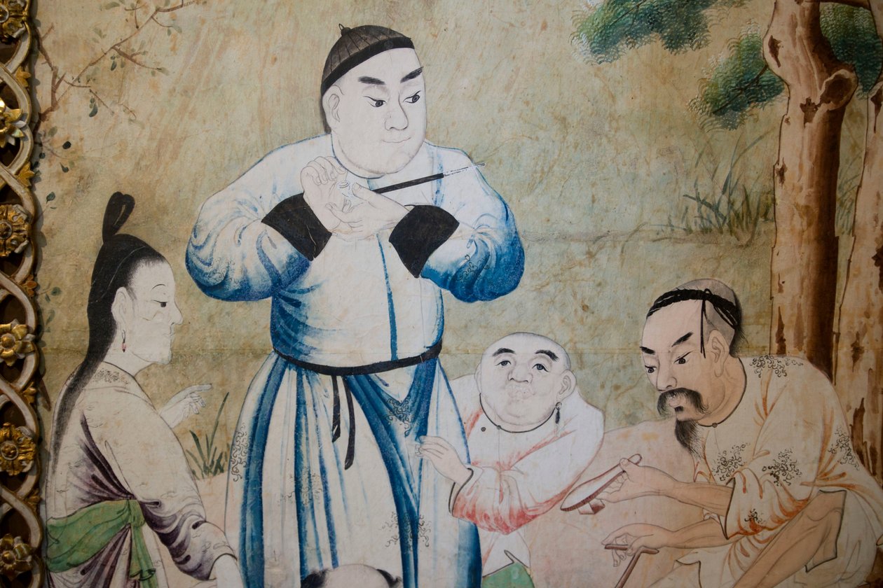 Scenes of everyday life in China, detail of the Chinese wallpaper, Chinese cabinet, Hunting residence, by Filippo Juvarra (1678-1736), Stupinigi, Piedmont, Italy بواسطة فنان غير معروف