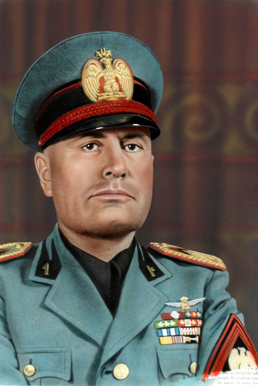  بواسطة مصور غير معروف