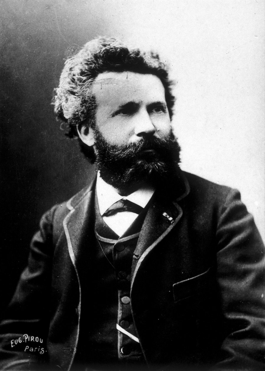 كميل فلاماريون ، عالم الفلك الفرنسي ، حوالي عام 1890 بواسطة مصور غير معروف