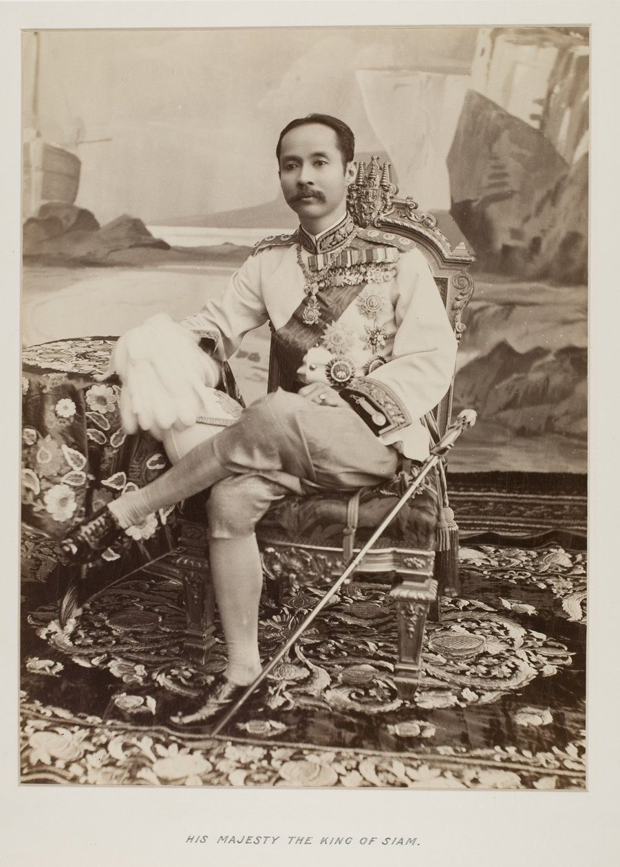 صورة في ألبوم الصور بواسطة مصور غير معروف