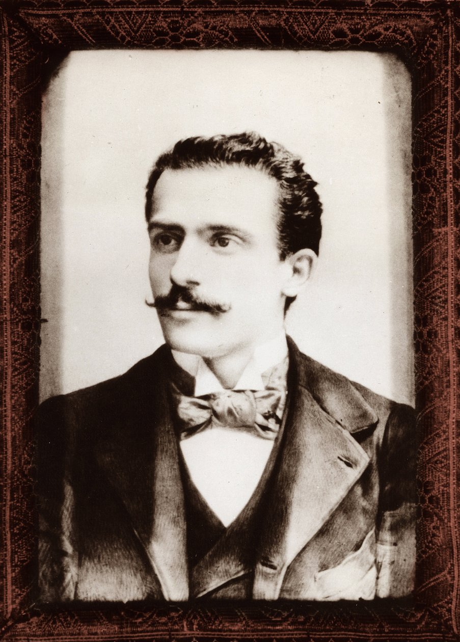 صورة لأرتورو توسكانيني (1867-1957) عام 1896 - بواسطة مصور غير معروف