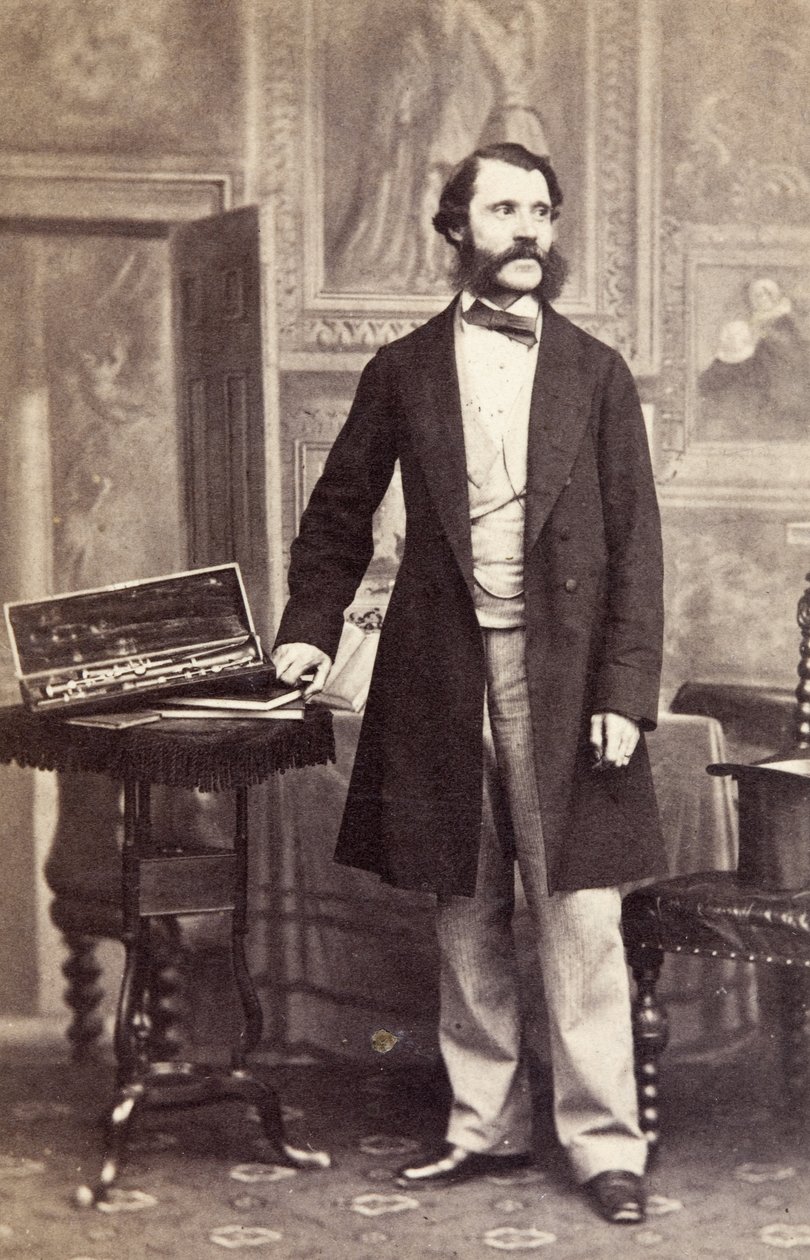 صورة هنري لازاروس بواسطة مصور غير معروف