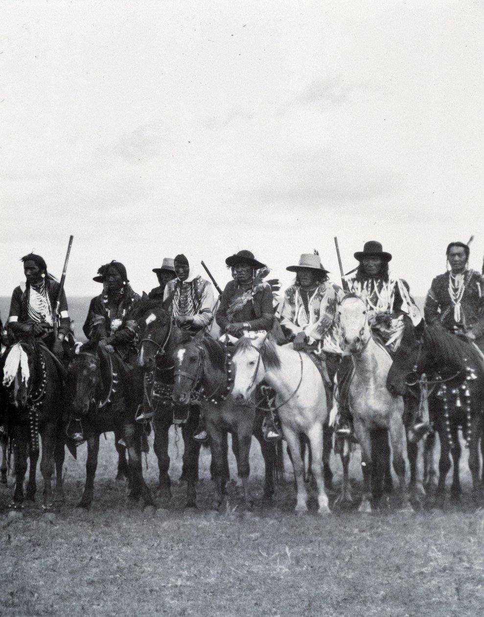 Prairie Indians, Canada, late 19th century. بواسطة مصور غير معروف