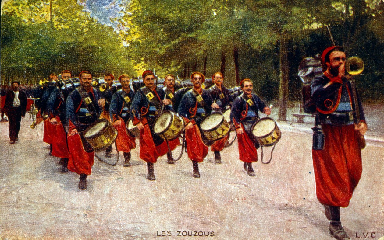  بواسطة مصور غير معروف