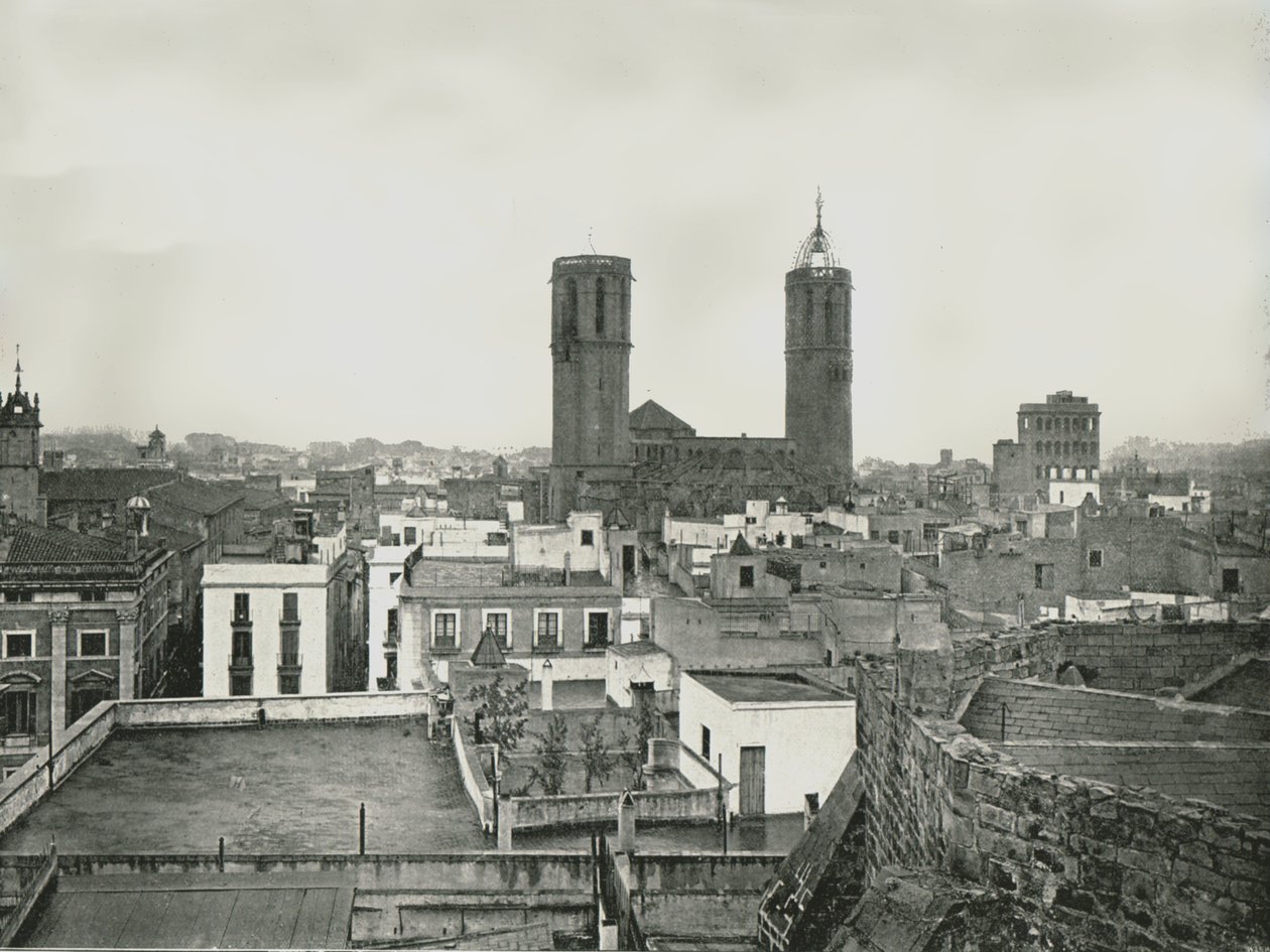 جزء من المدينة القديمة مع الكاتدرائية ، برشلونة ، إسبانيا ، 1895. لا بواسطة W and S Ltd