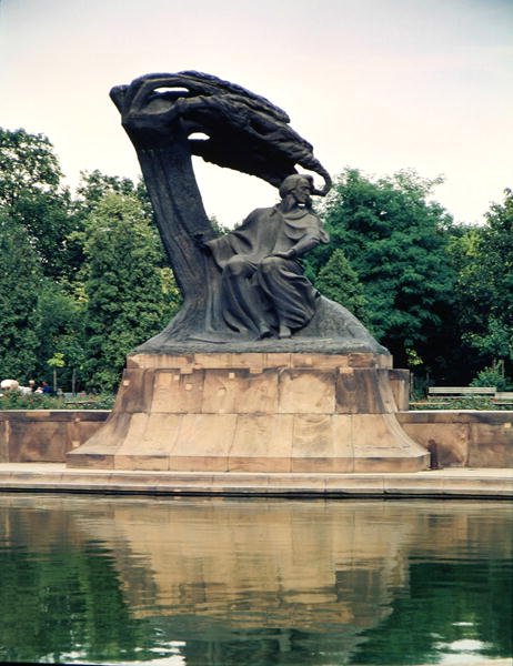 تمثال فريدريك شوبان (1810-1849) 1928 بواسطة Waclaw Szymanowski