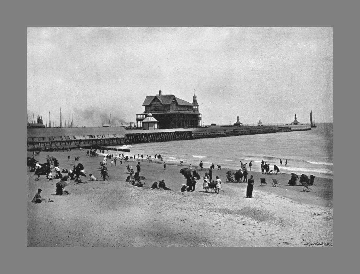 الرصيف ، Lowestoft ، c1900 بواسطة والتر بوغتون