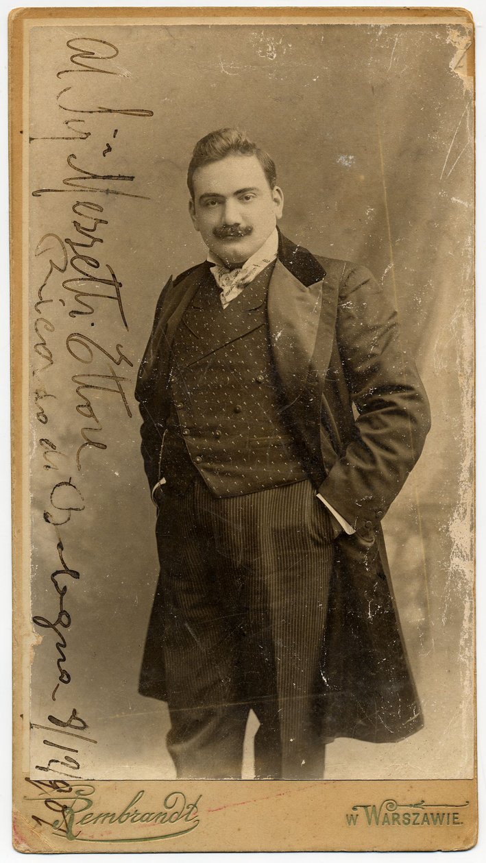 صورة لمغني الأوبرا إنريكو كاروسو 1873-1921 ، 1900. بواسطة وارسو. استوديو الصور رامبرانت