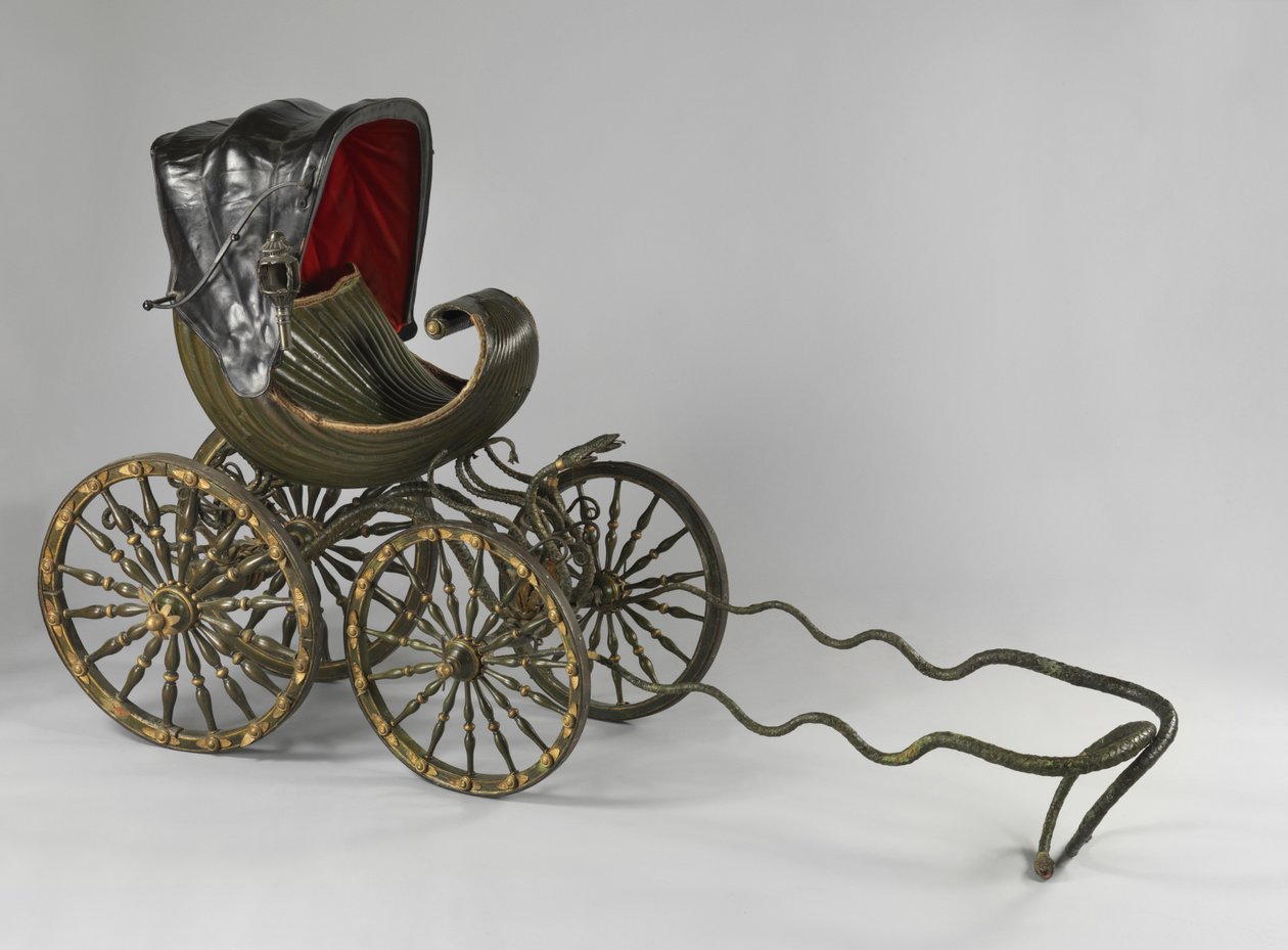 A painted and gilded baby carriage (mixed media) بواسطة وليام كينت