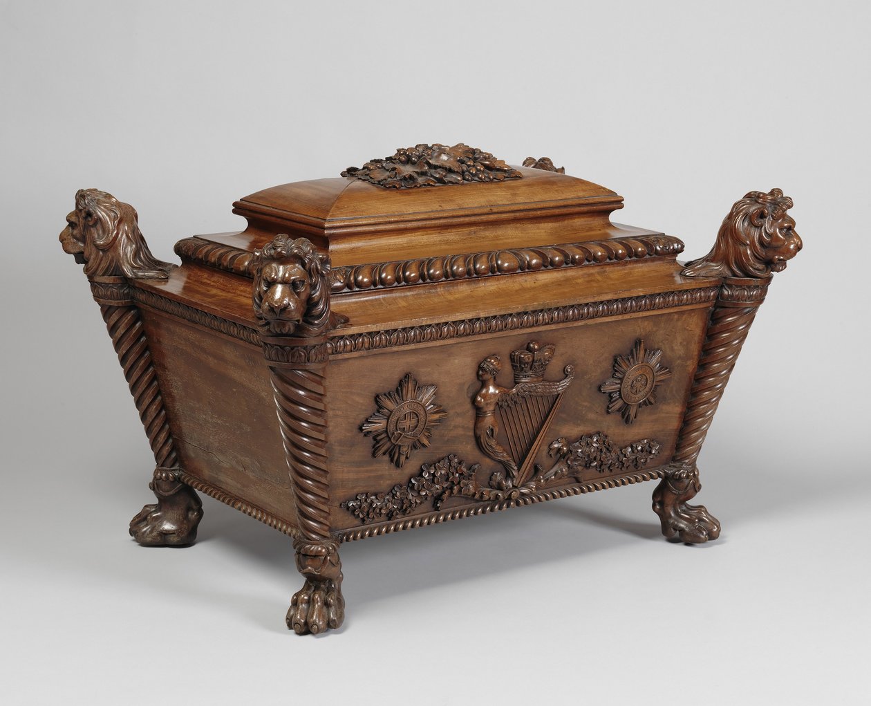 مبرد النبيذ ، c.1821 بواسطة ويليامز وجيبتون ماك