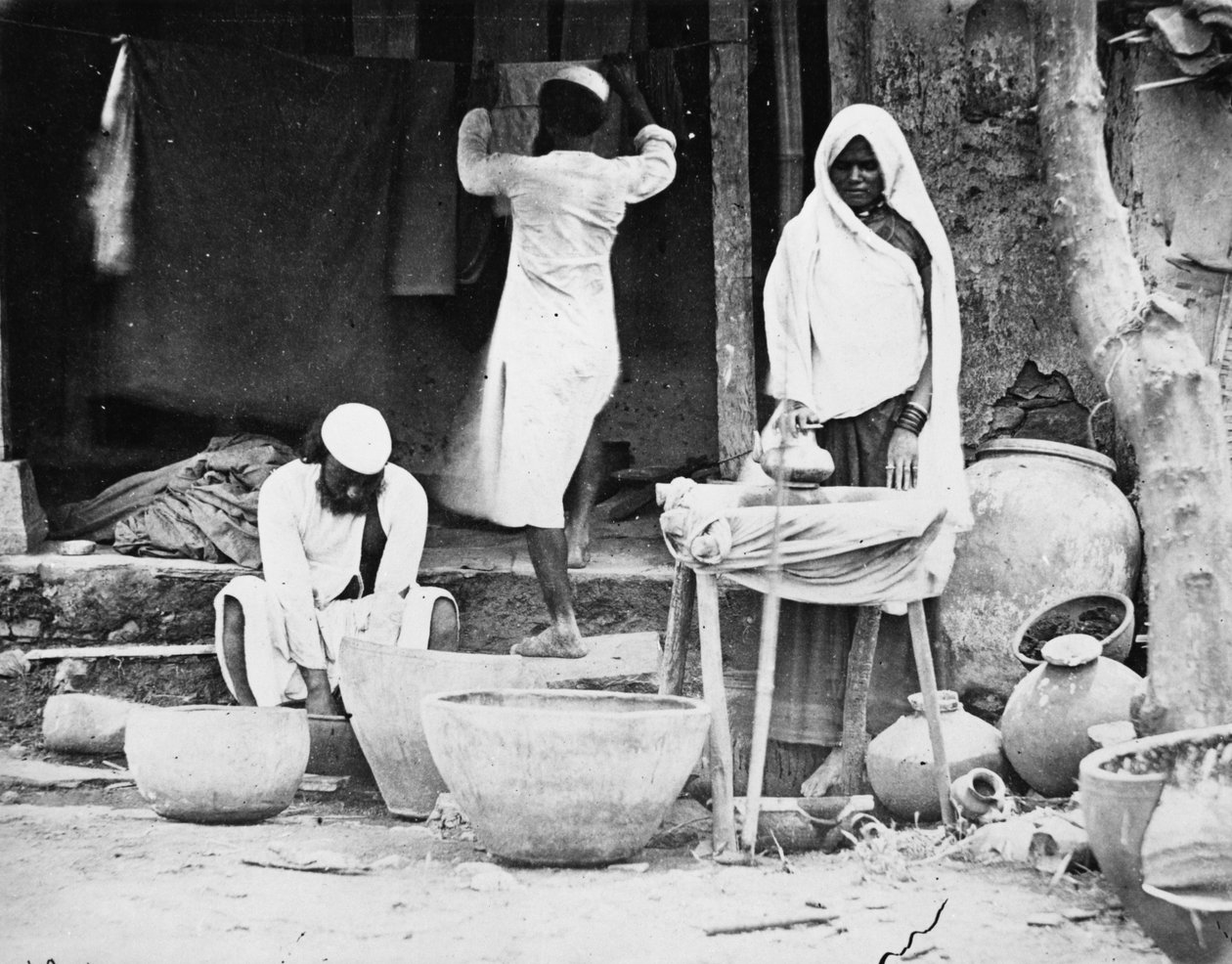 صباغين ، ج 1870 بواسطة ويلوبي والاس هوبر