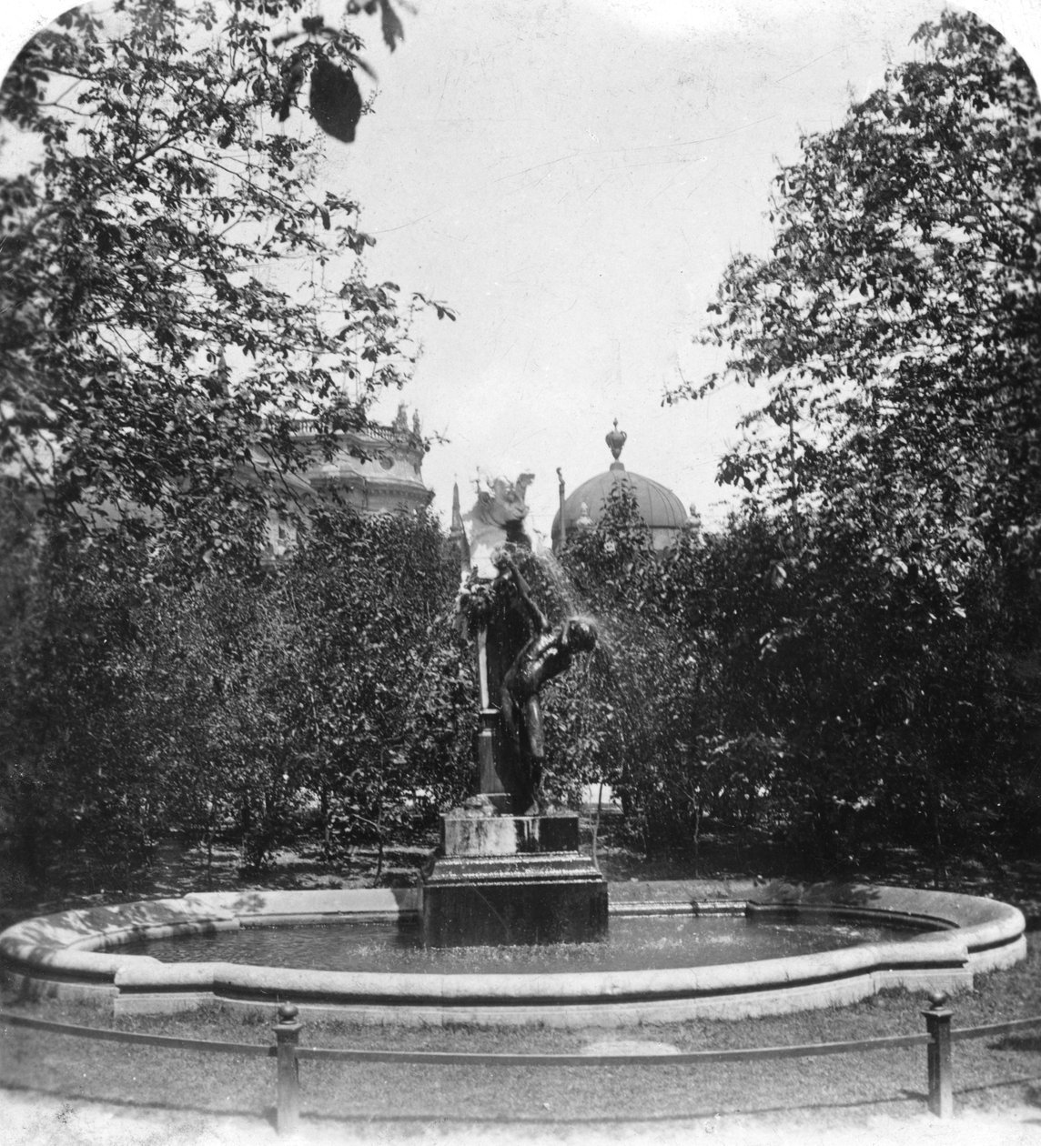 نافورة ، ميونيخ ، ألمانيا ، c1900. بواسطة ورتهل وأولاده
