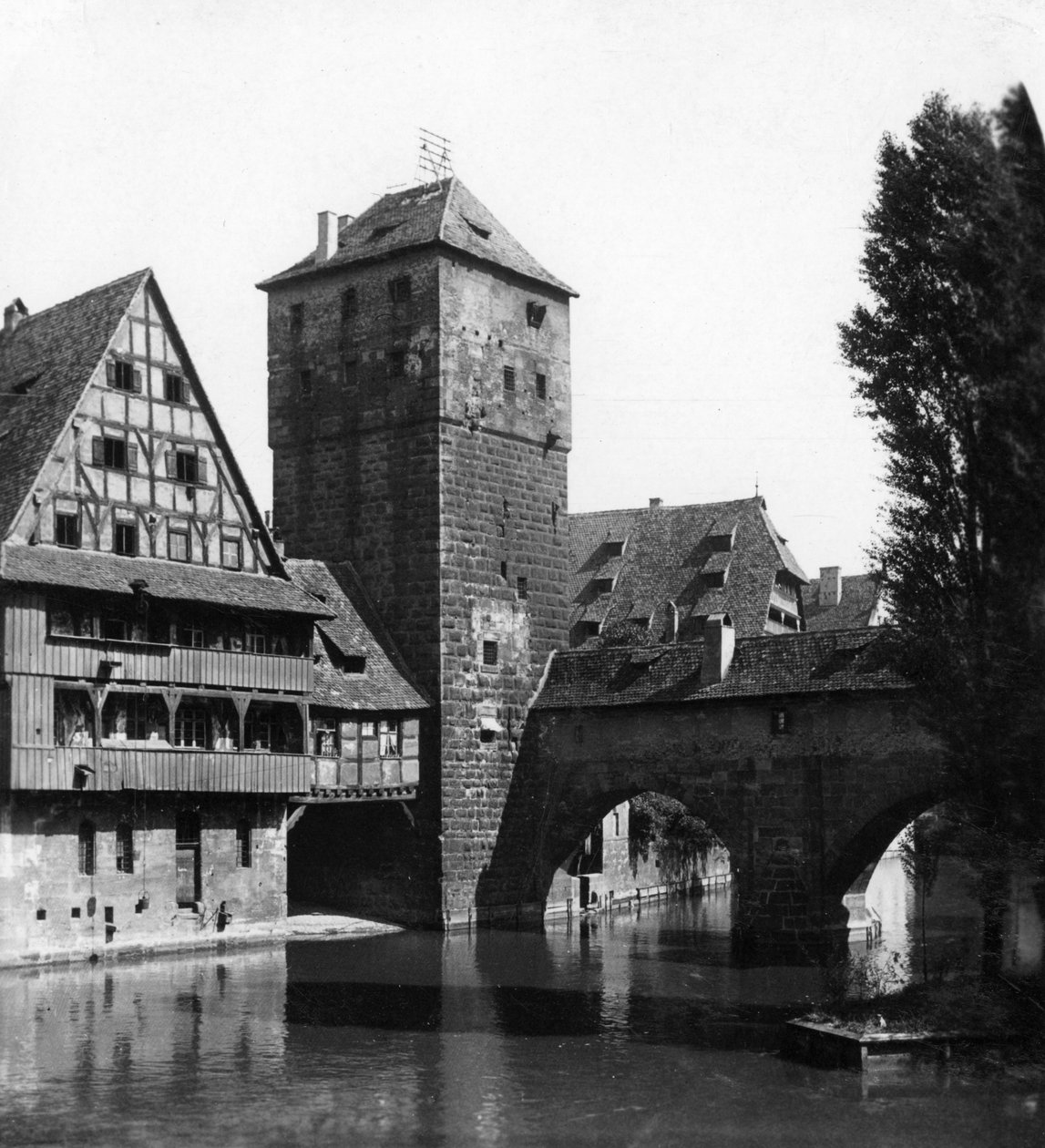 Henkersteg The Hangmans Bridge ، نورنبيرغ ، بافاريا ، ألمانيا ، c1900s. بواسطة ورتهل وأولاده