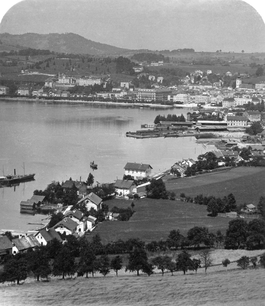 واجهة البحيرة في Gmunden ، Salzkammergut ، النمسا ، c1900s. بواسطة ورتهل وأولاده