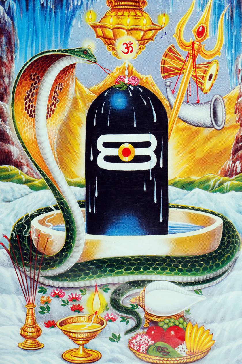 يمثل Lingam قضيب الإله الهندوسي شيفا. بواسطة . .