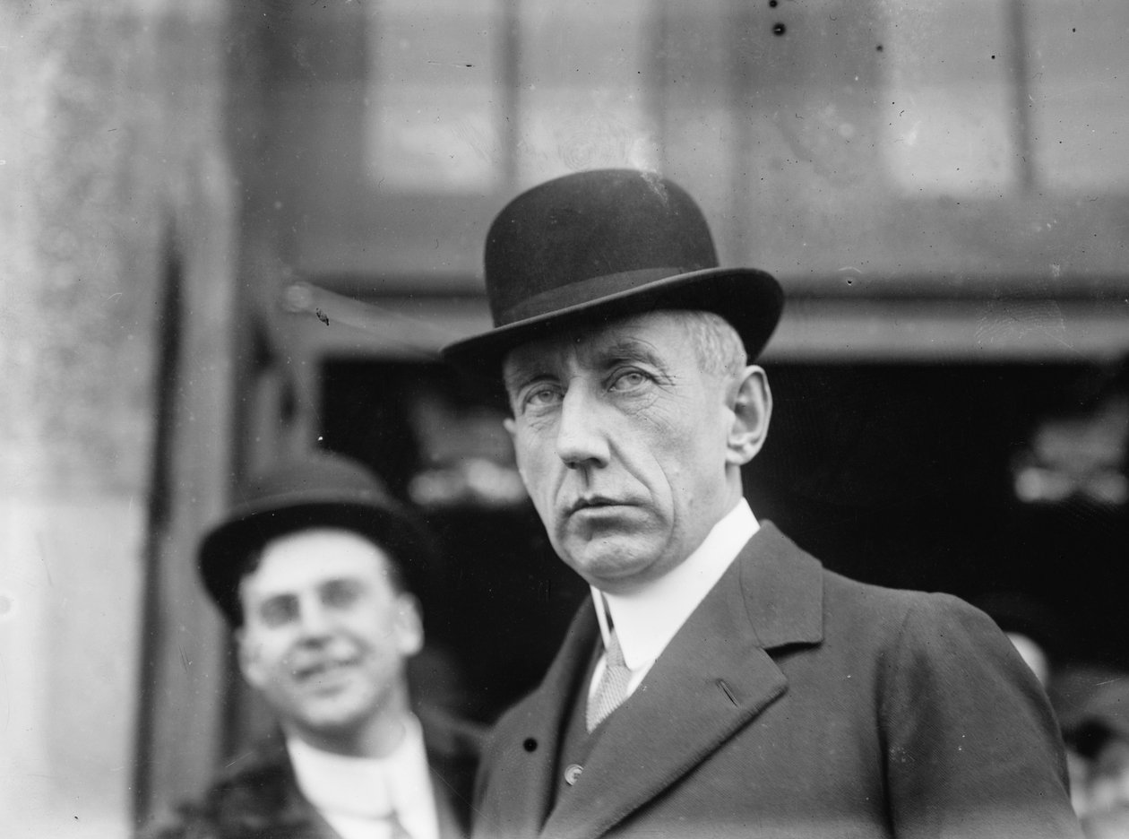 Roald Amundsen، c1900 (b / w photo) بواسطة . .