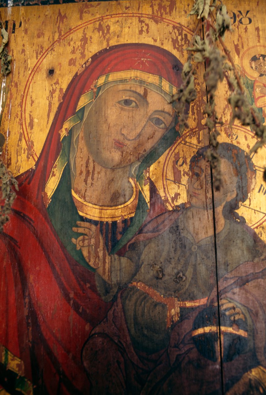 Madonna with child, painted on wood in Agios Antonios church, Kavousi, Crete, Greece (photo) بواسطة أو Magno Cesare Magni