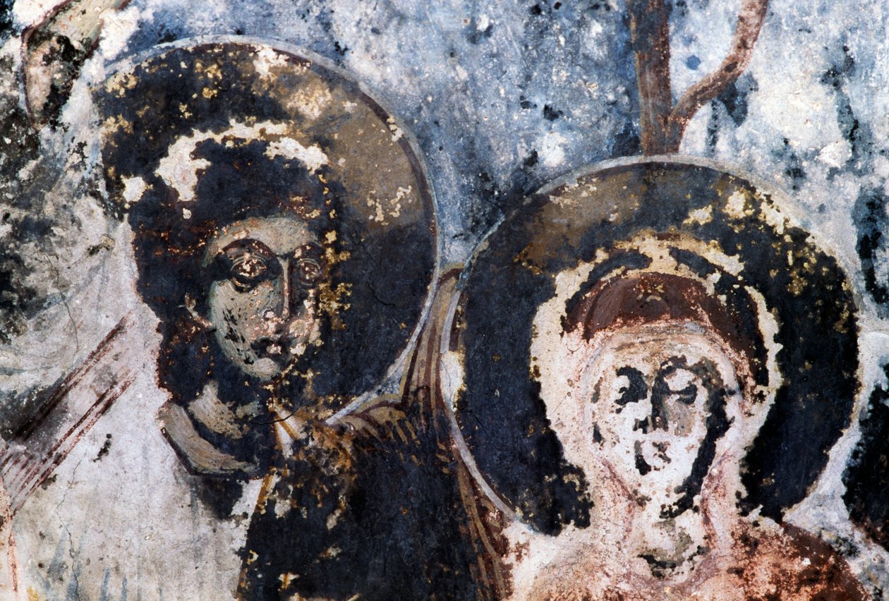 Saints, damaged fresco in church of Agios Vasileios, Vavouledo, Crete, Greece (photo) بواسطة أو Magno Cesare Magni