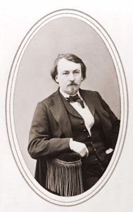 صورة لجوستاف دوريه (1832-188) بواسطة نادار حوالي عام 1865. بواسطة نادار