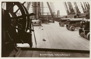ربع ساعة من HMS Victory ، يتطلع إلى الأمام (صورة بالأبيض والأسود) بواسطة (بعد) مصور انكليزي