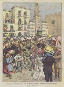 وصول قدامى المحاربين من الصين إلى نابولي ، يذهب الجنود إلى الحي وسط حماسة الجمهور بواسطة أخيل بيلترام