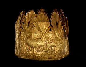 كراون ، غانا توغو ، c.1900-50 (ورقة الذهب)