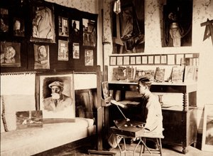 الفنان Guglielmo Ghini في مرسمه ، Ponte a Vingone ، Scandicci ، فلورنسا ، 09/1920 (b / w photo) بواسطة ألبرتو فييرلي