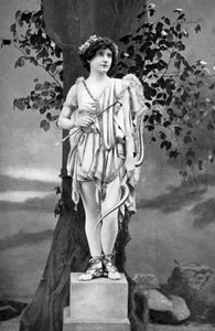 الوحدة مور 1894-1981 ، الممثلة الأيرلندية ، 1911-1912.