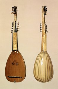 Theorbo ، من صنع جيوفاني كريبار ، بادوفا ، 1629 ، من "الآلات الموسيقية" بواسطة (ليثو ملون) بواسطة ألفريد جيمس هيبكنز