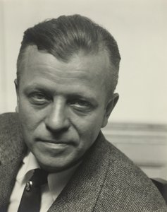 آرثر ج دوف ، 1923. بواسطة ألفريد ستيجليتز