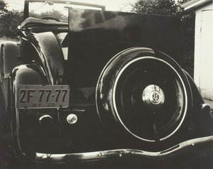 السيارة 2F-77-77 ، 1935. بواسطة ألفريد ستيجليتز