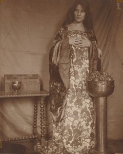 صورة لأليس ديودون تشيس ، كاليفورنيا. 1906. بواسطة أليس جيرسون تشيس