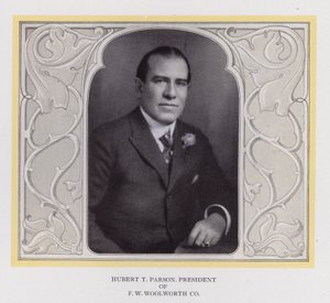 Hubert T Parson ، رئيس F W Woolworth Co (b / w photo) بواسطة المصور الأمريكي (بعد)