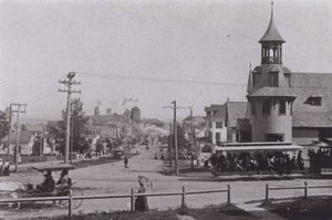 أولد أوركارد بيتش ، مين: Old Orchard المطلة على الشاطئ (b / w photo) بواسطة المصور الأمريكي (بعد)
