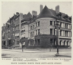 بلوك يتجه شمالًا من شارع Sixty-Sixth Street (صورة b / w) بواسطة مصور أمريكي