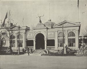 مبنى مونتاناس بواسطة مصور أمريكي